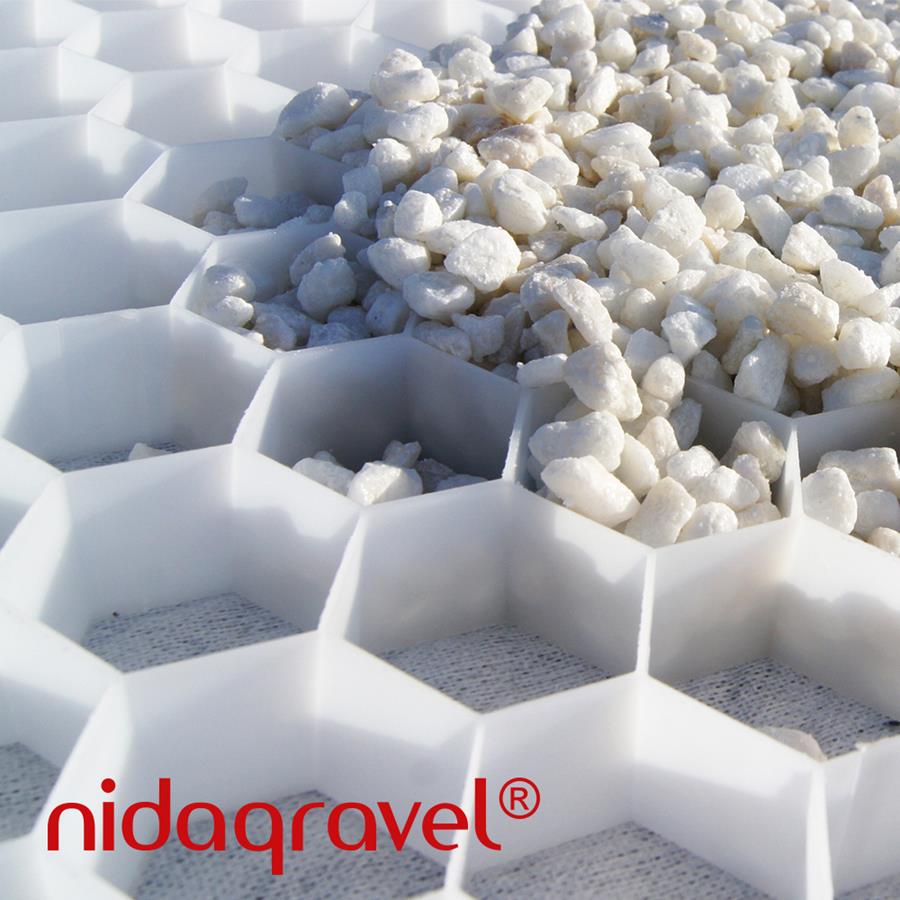 Nidaplast pionier met Nidagravel voor stabiliseren grind