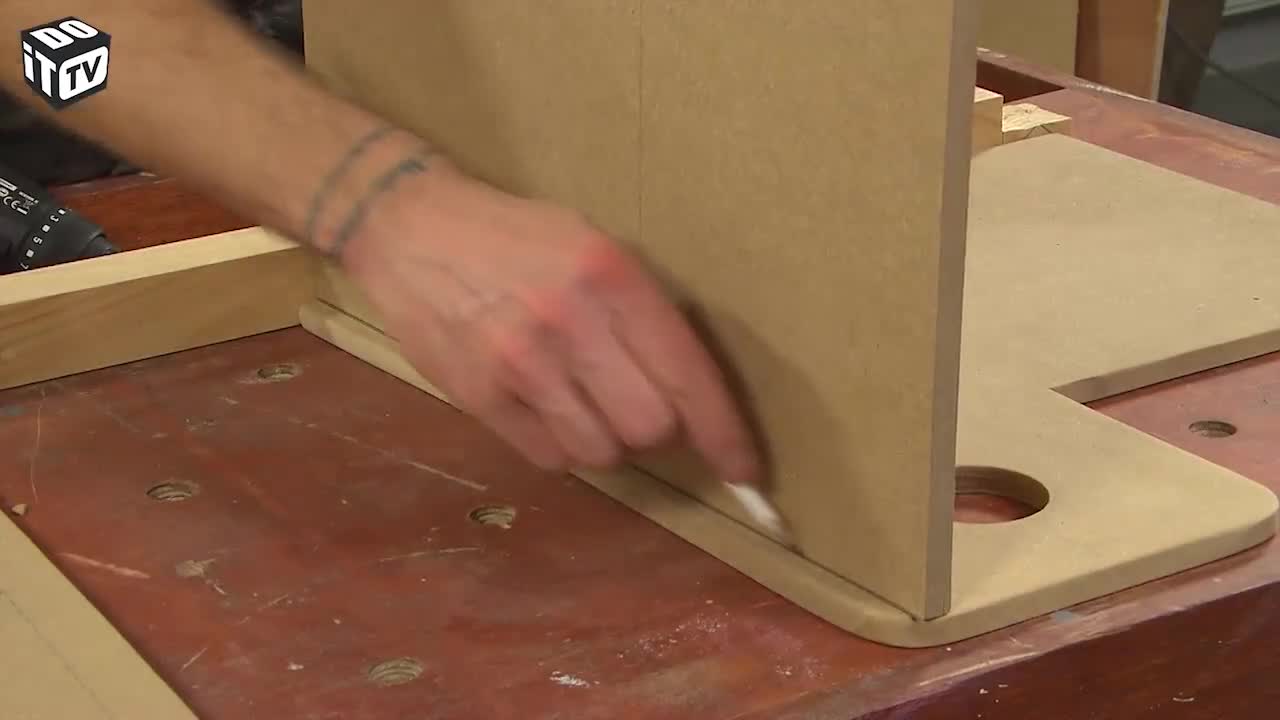 FAITES VOTRE PROPRE MARCHE-PIED