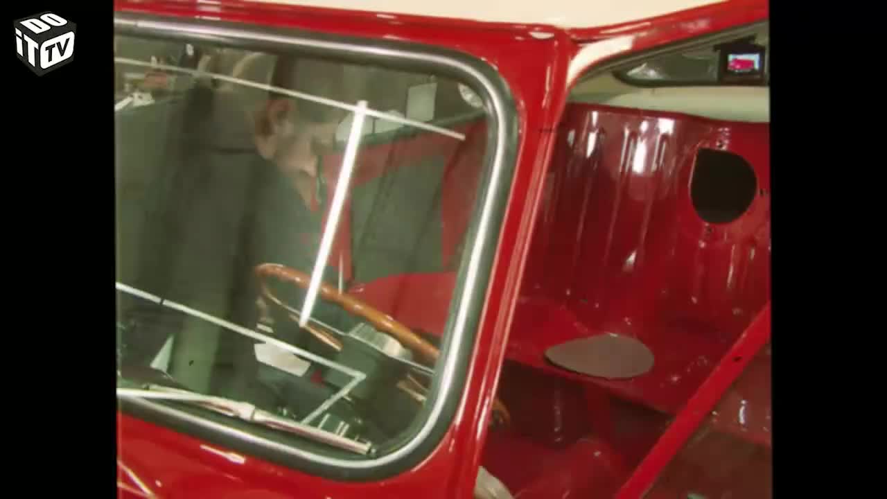 DE ENGELSE OLDTIMER 38 - DE ALTERNATOR