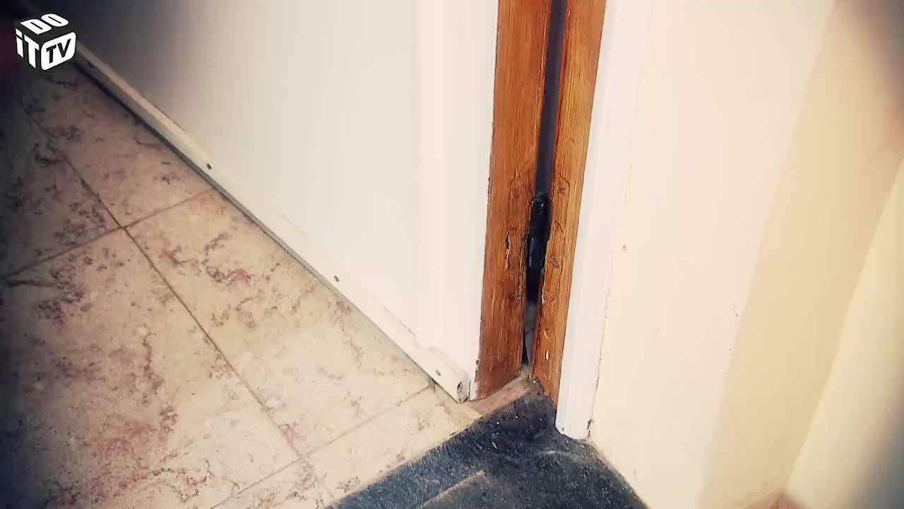 HOE JE BINNENDEUREN REPAREREN