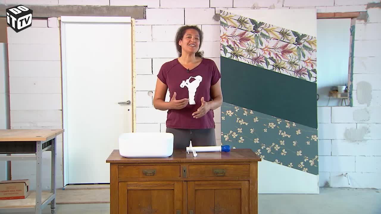 Meuble rétro devient meuble de salle de bains (partie 1)