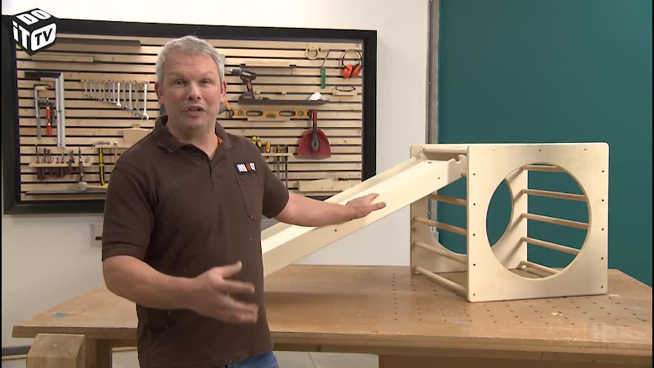 Maak zelf een klim- en glijkubus voor je kinderen (deel 2)