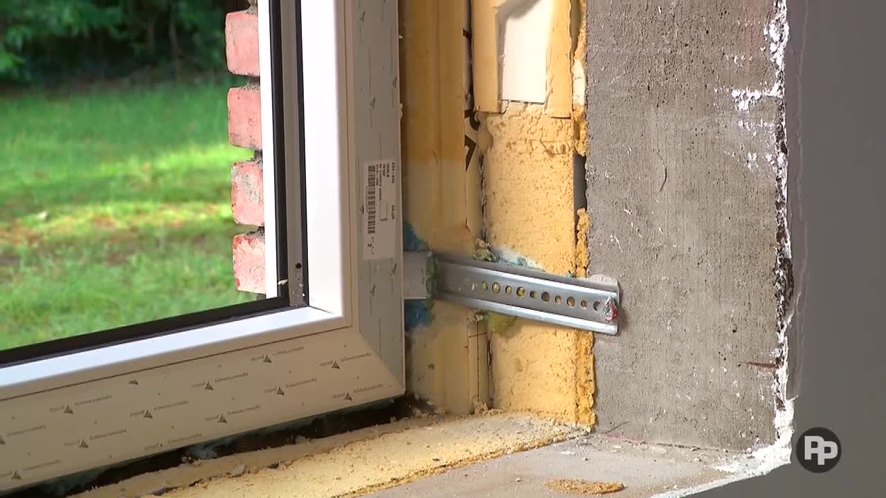 Comment isoler autour les portes et fenêtres?